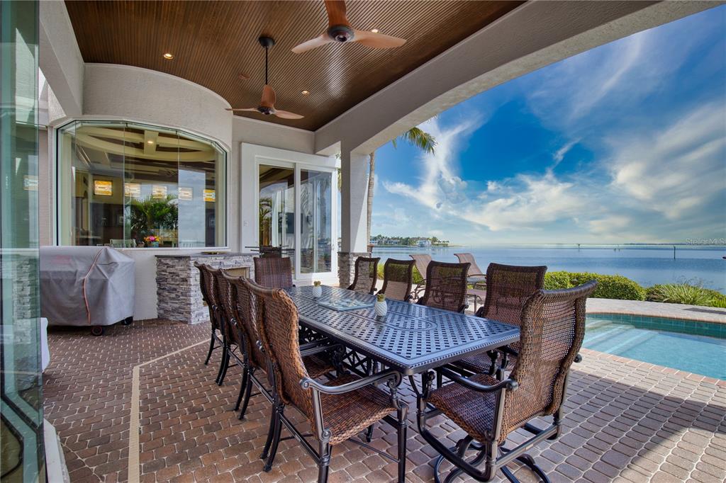 COUNTRY CLUB SHORES SEC 01 - Residential