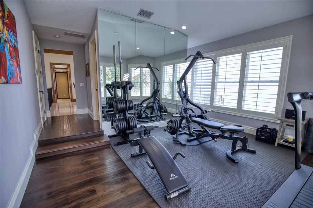 COUNTRY CLUB SHORES SEC 01 - Residential