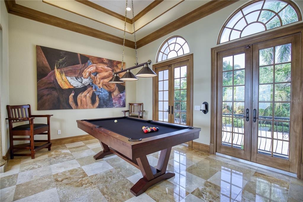 COUNTRY CLUB SHORES SEC 01 - Residential