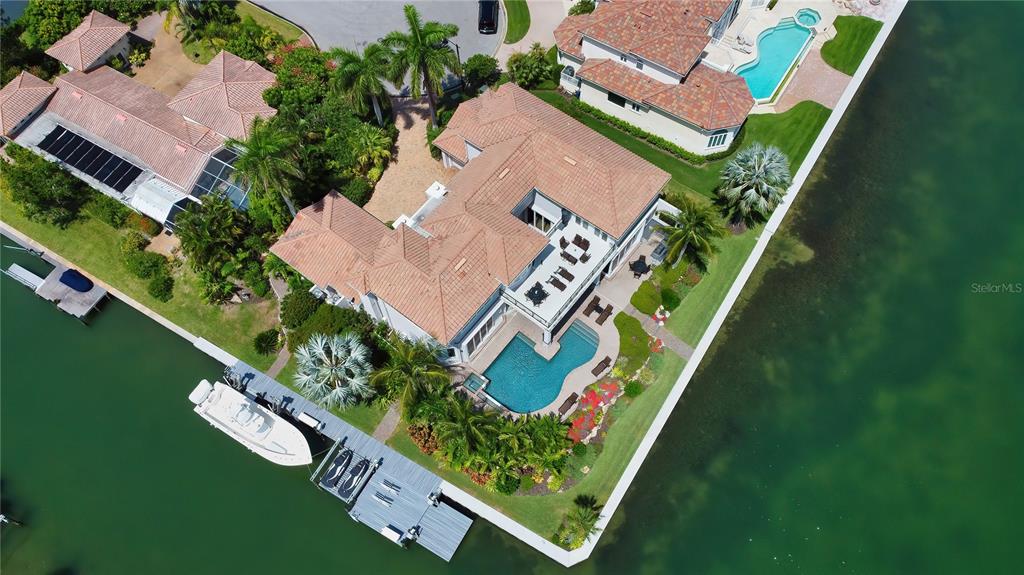 COUNTRY CLUB SHORES SEC 01 - Residential