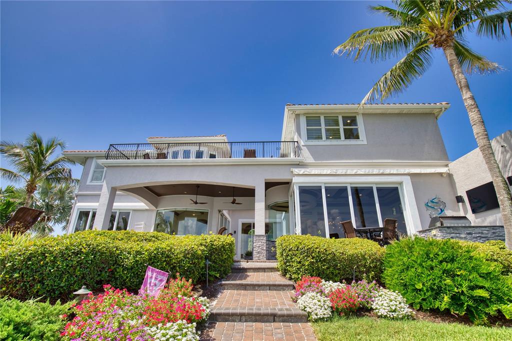 COUNTRY CLUB SHORES SEC 01 - Residential