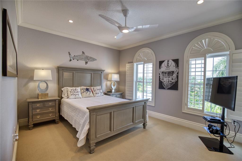 COUNTRY CLUB SHORES SEC 01 - Residential