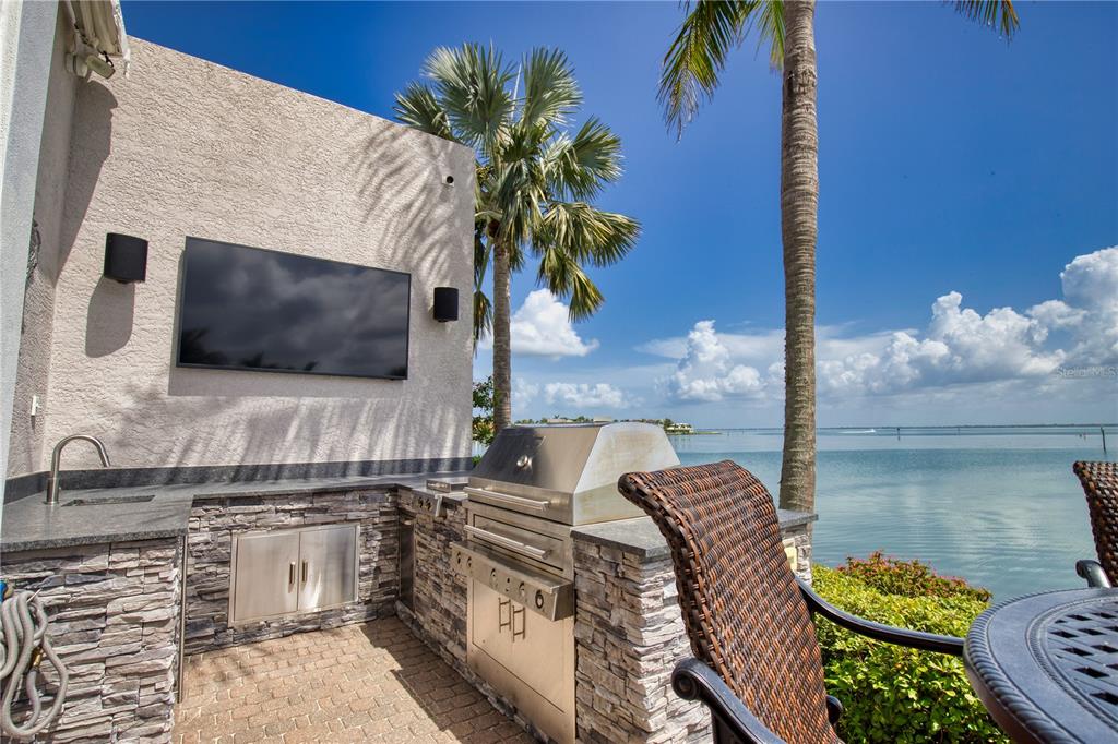 COUNTRY CLUB SHORES SEC 01 - Residential