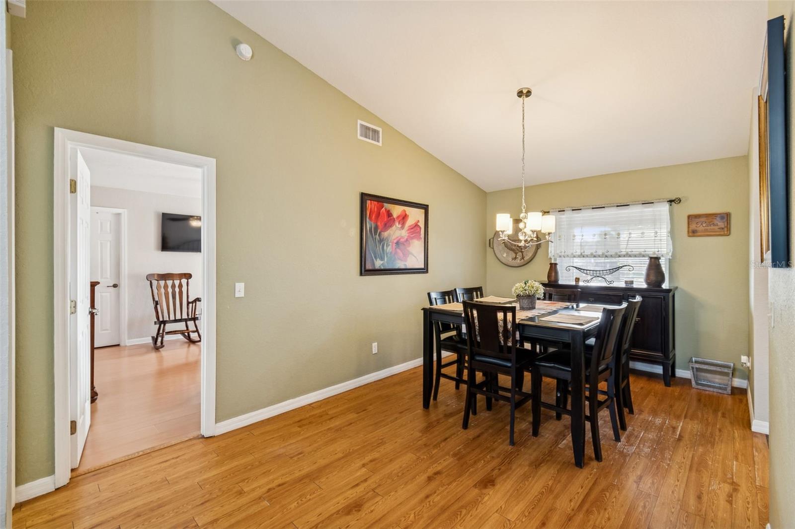 DOUBLE DIAMOND 02 - Residential