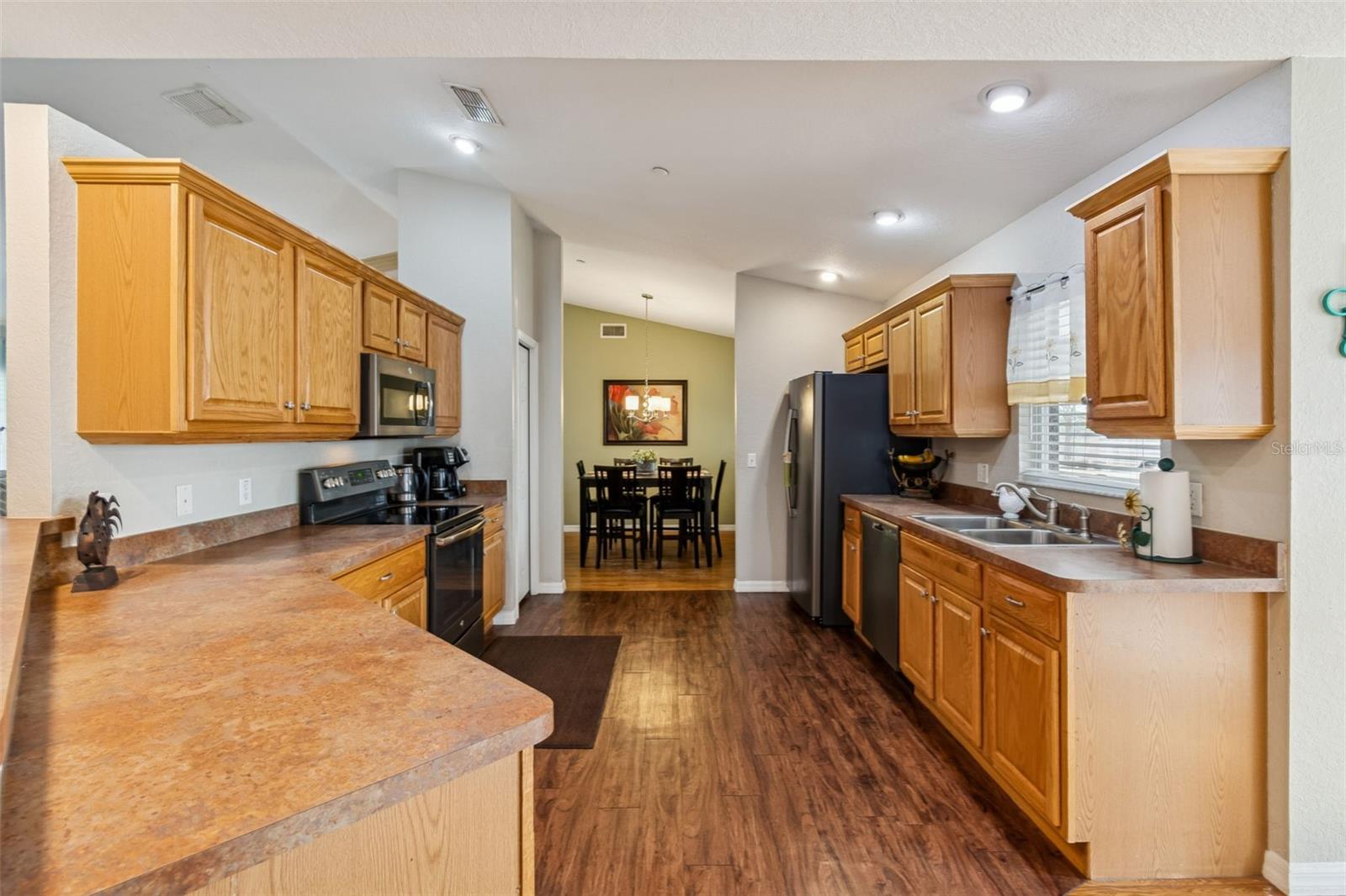 DOUBLE DIAMOND 02 - Residential