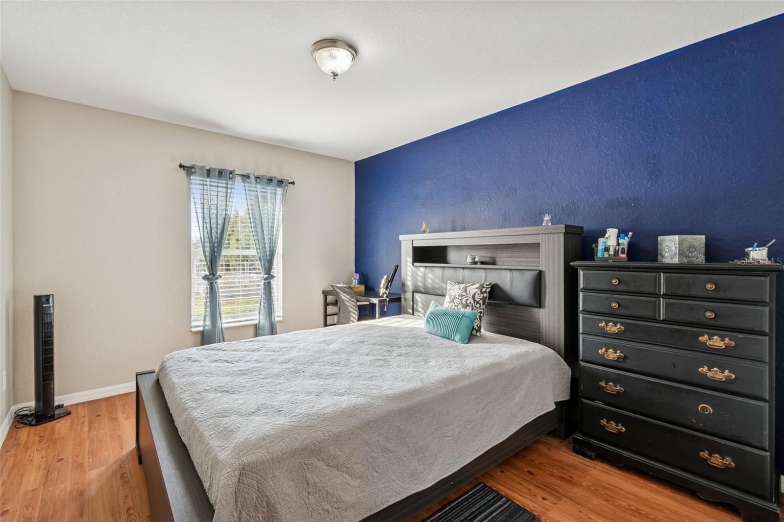 DOUBLE DIAMOND 02 - Residential