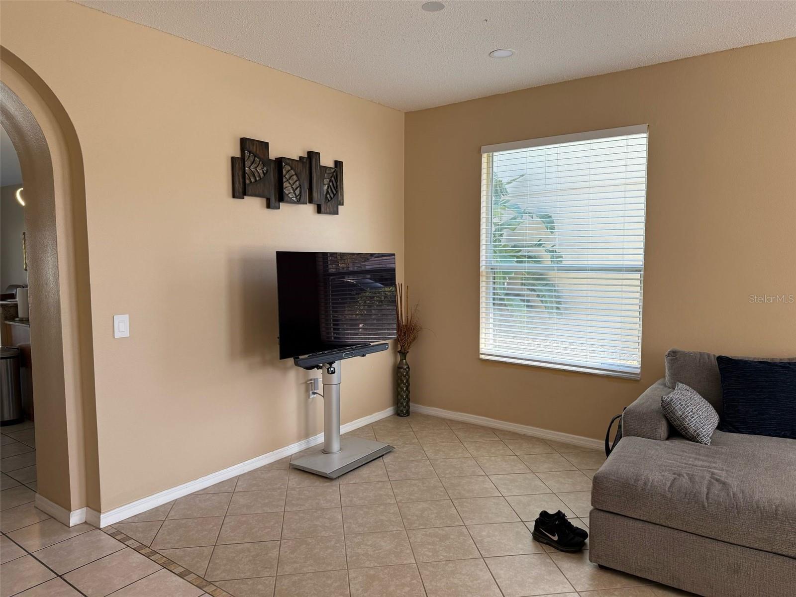 STONEYBROOK WEST 47/78 - Residential Lease