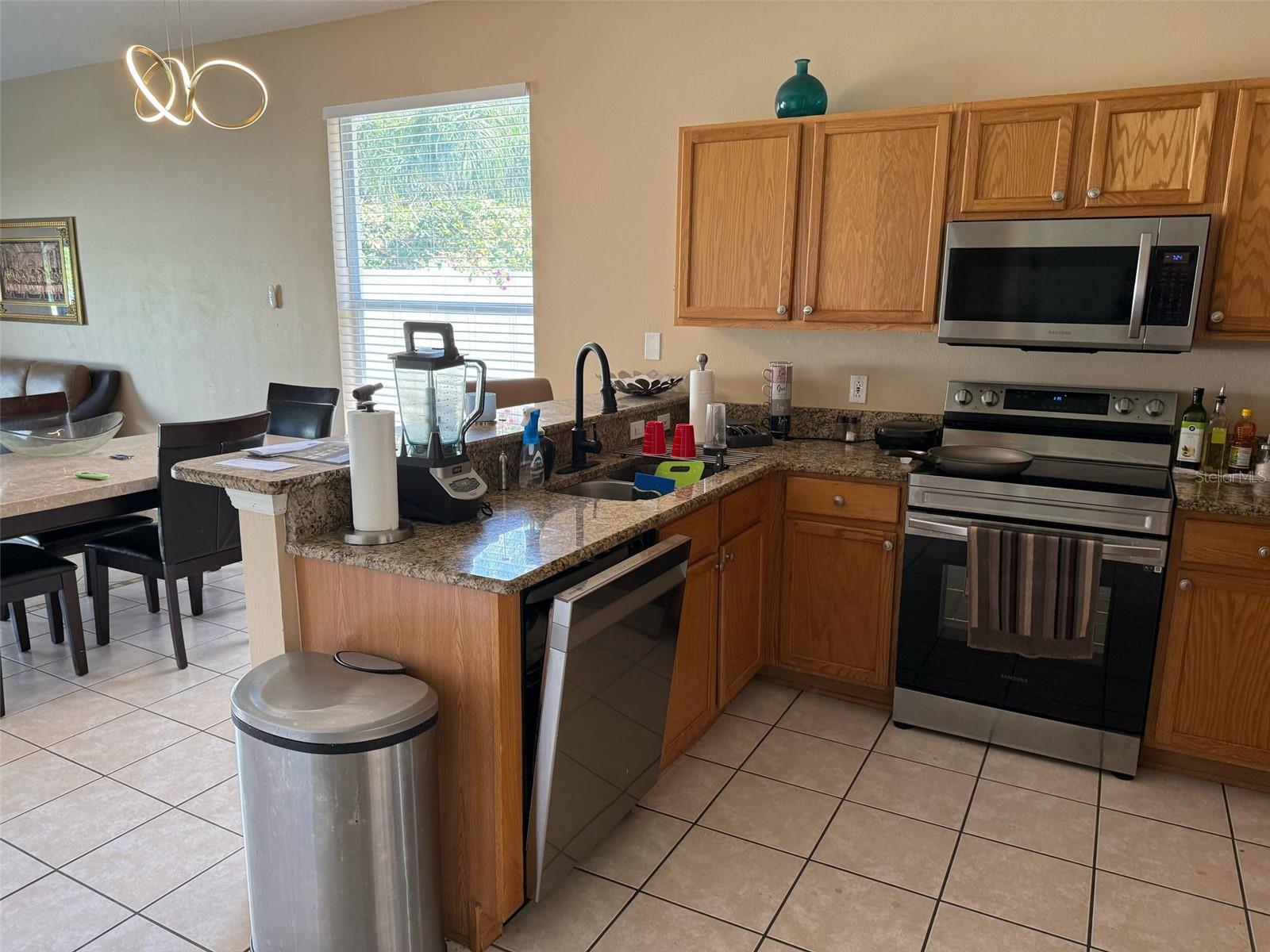 STONEYBROOK WEST 47/78 - Residential Lease