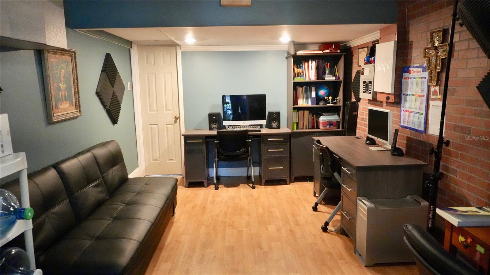 PINEBROOK ESTATES NORTH - Residential