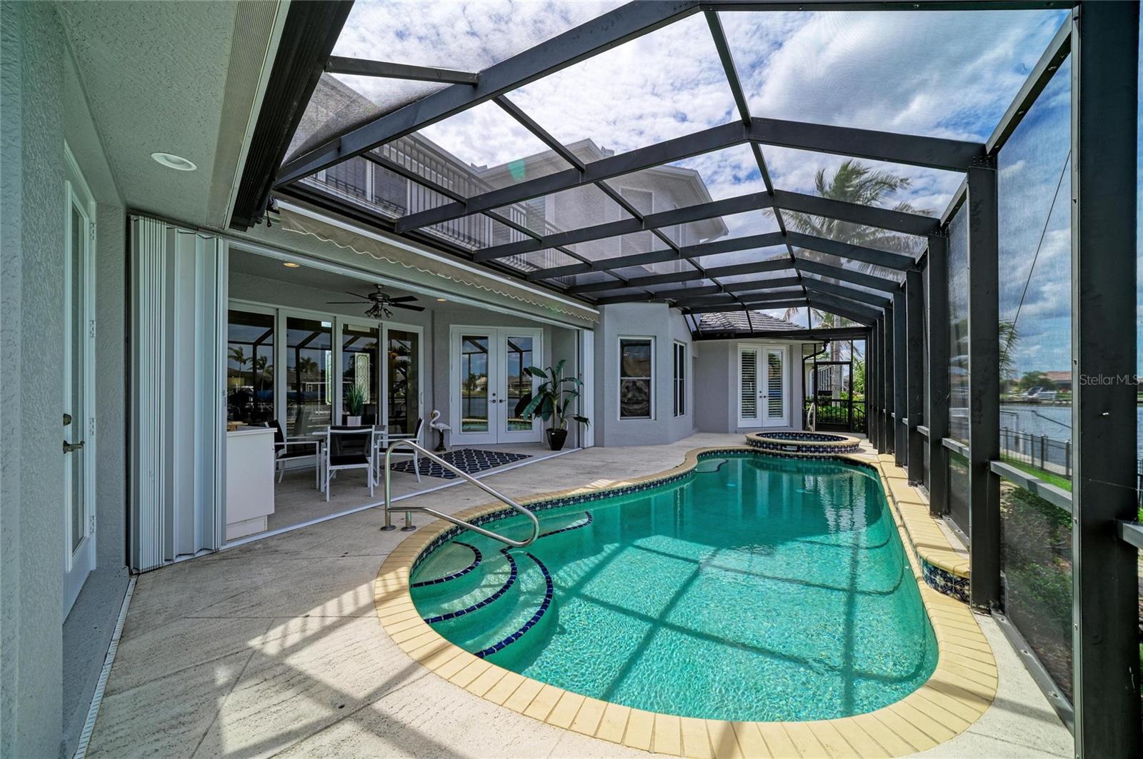 PUNTA GORDA ISLES SEC 15 - Residential
