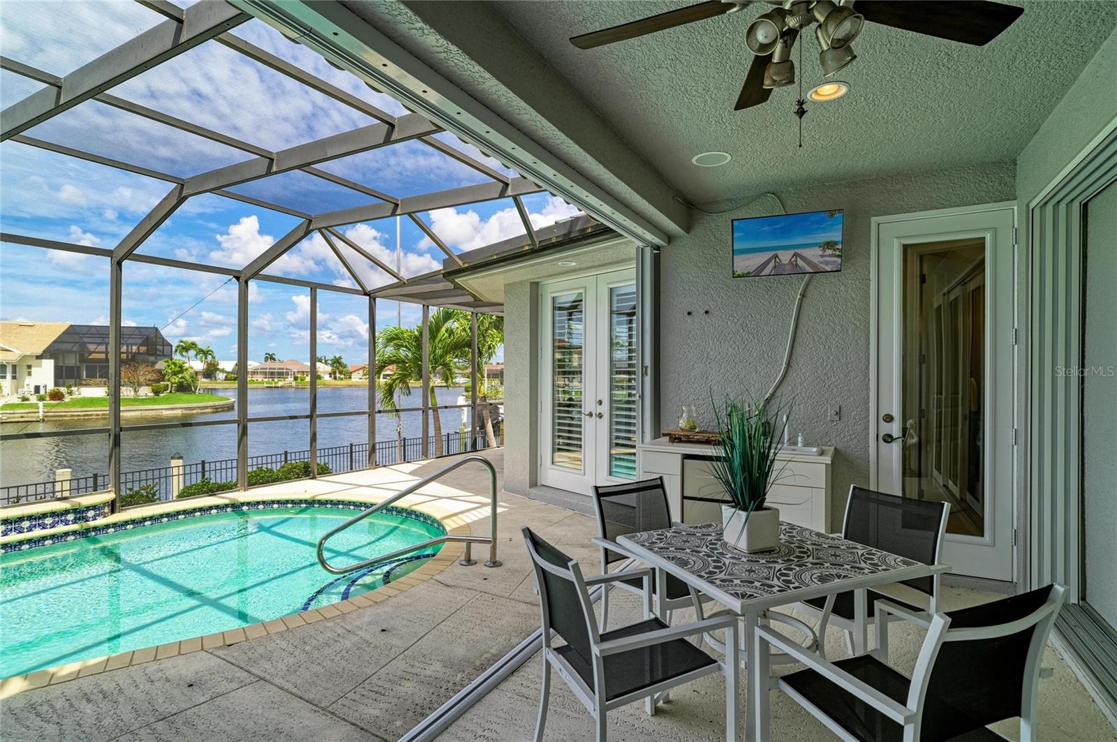 PUNTA GORDA ISLES SEC 15 - Residential
