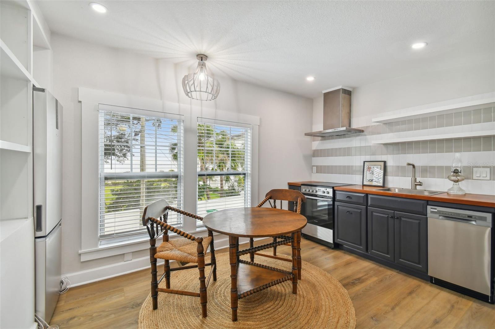 MORRISON GROVE SUB - Residential