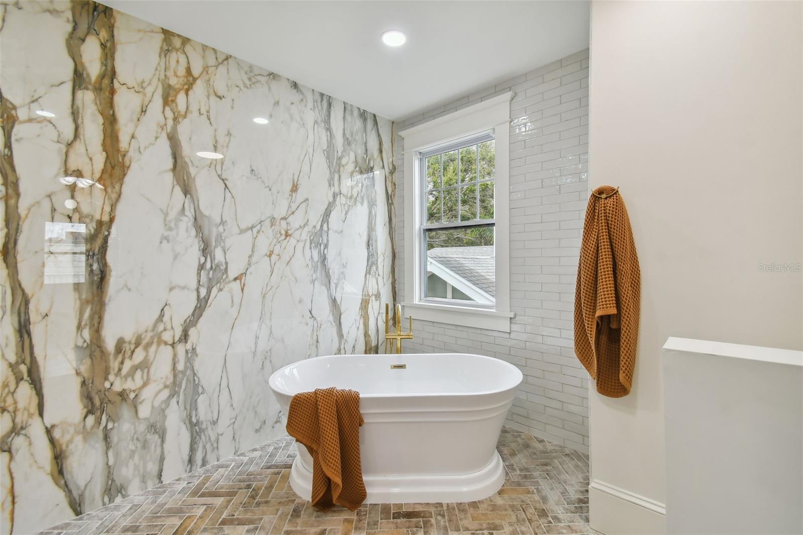 MORRISON GROVE SUB - Residential