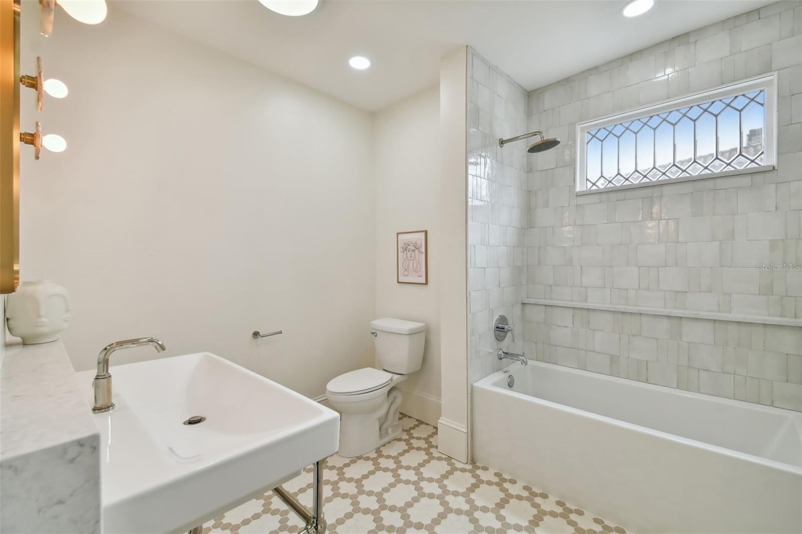 MORRISON GROVE SUB - Residential