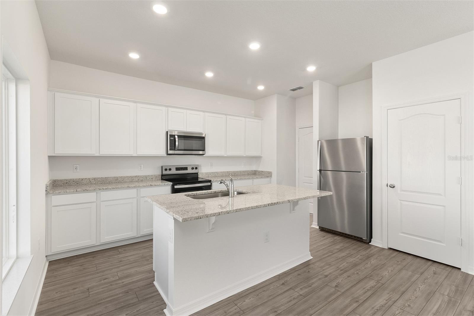 PEACH CROSSINGS - Residential