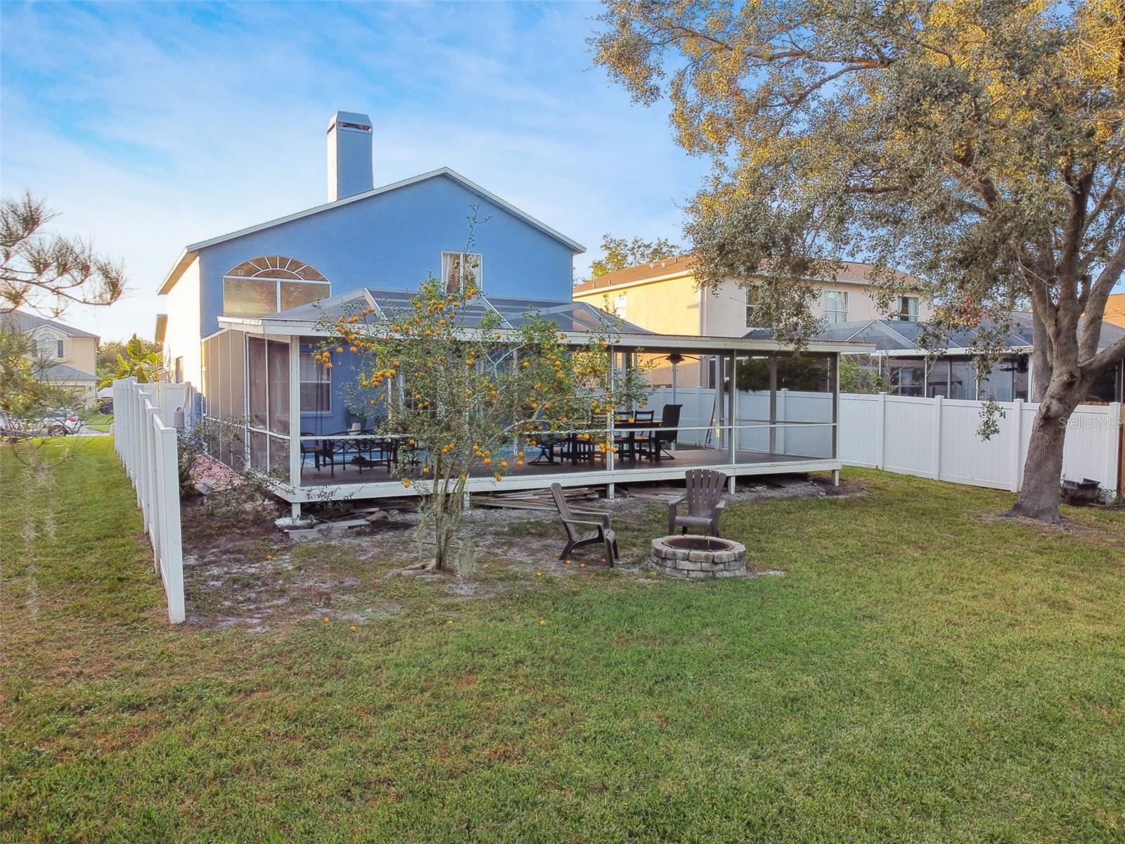 EASTLAKE OAKS PH 2 - Residential