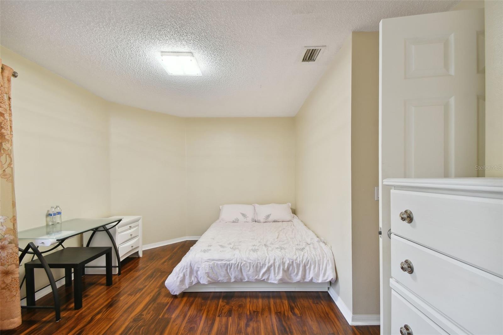 EASTLAKE OAKS PH 2 - Residential