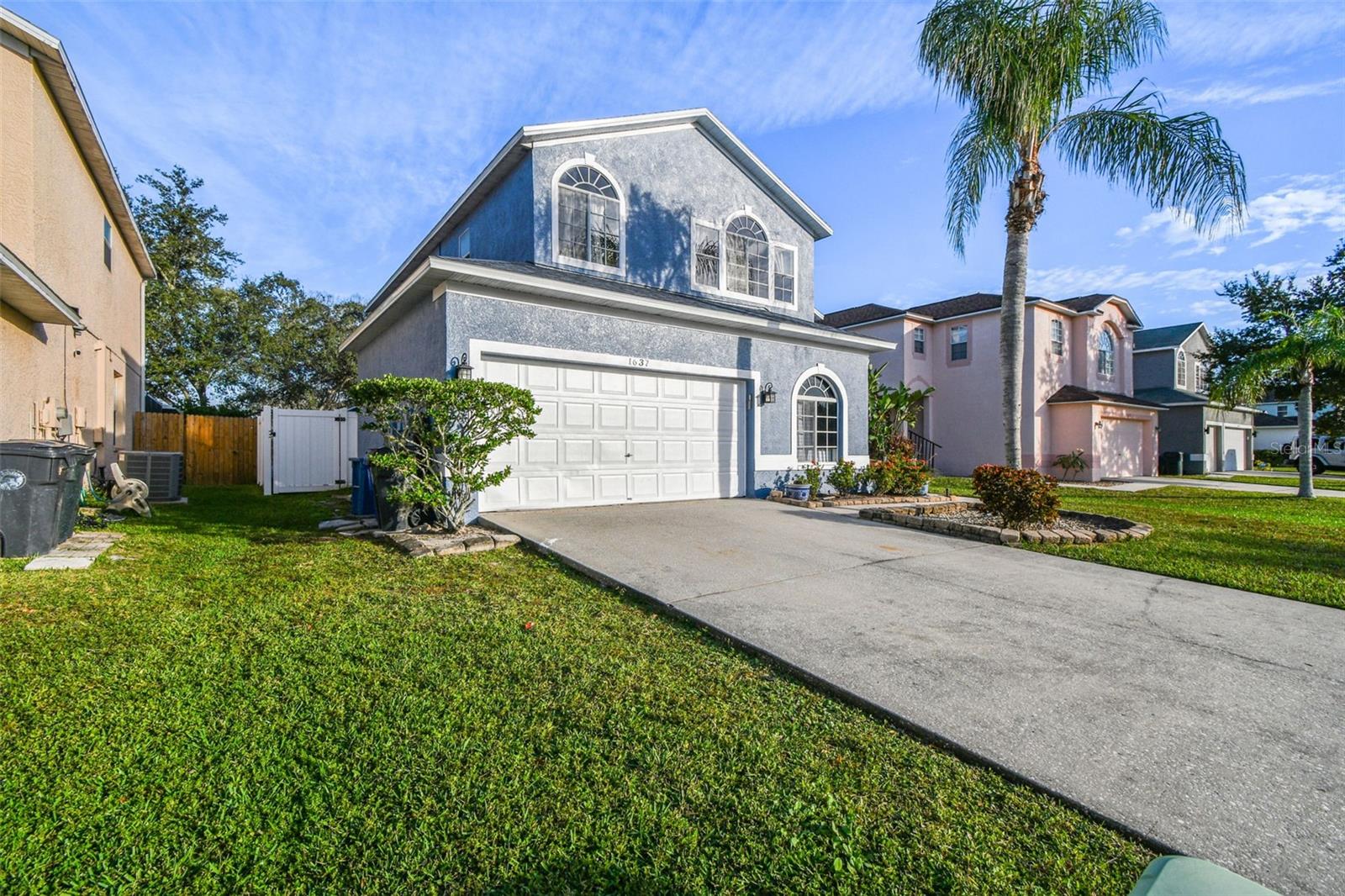 1637 GRAY BARK DRIVE