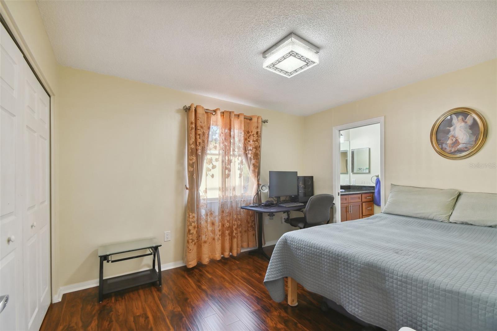 EASTLAKE OAKS PH 2 - Residential