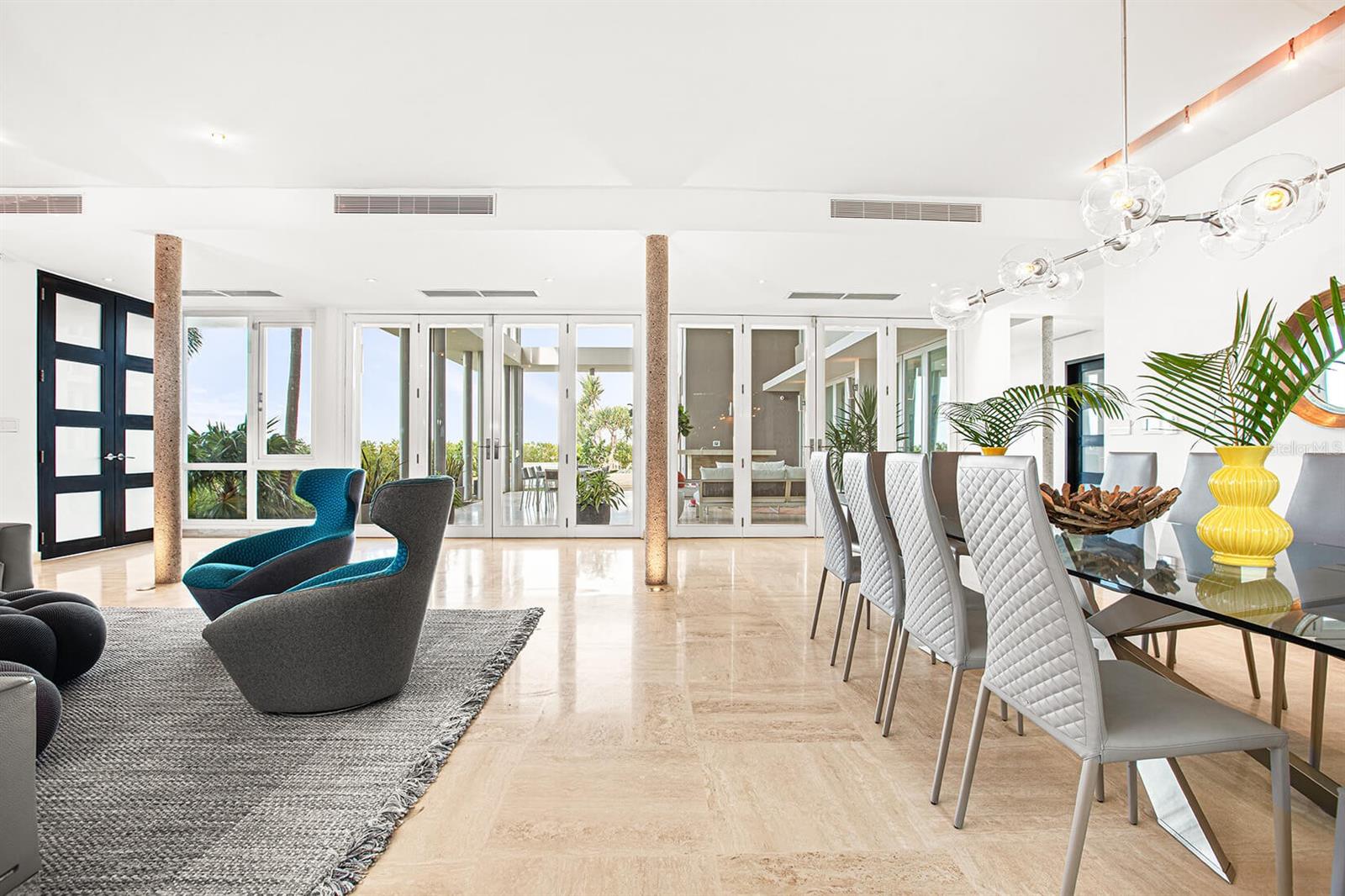 VILLAS REALES - Residential