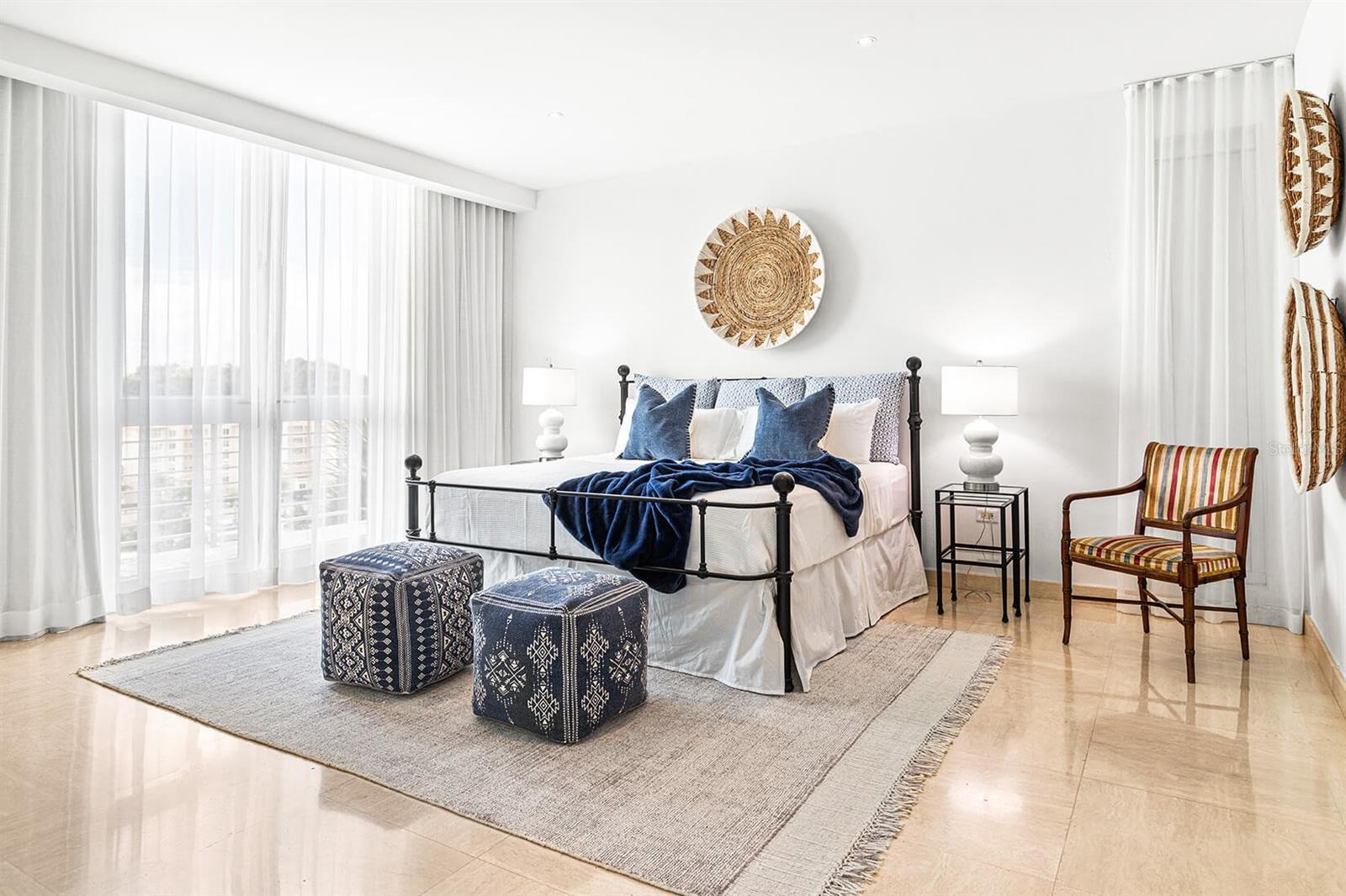 VILLAS REALES - Residential