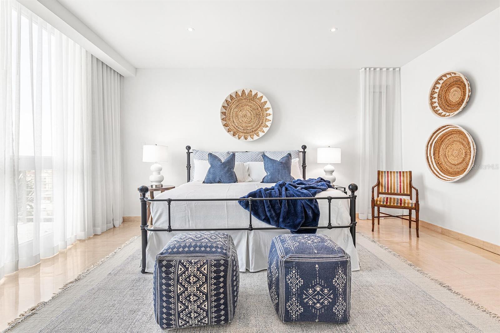 VILLAS REALES - Residential