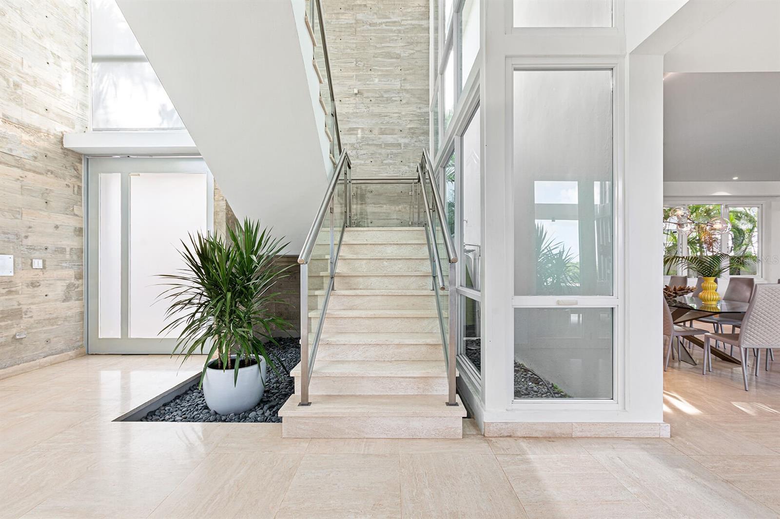 VILLAS REALES - Residential