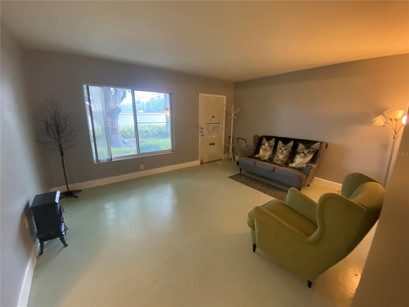 LAKE MAITLAND TERRACE APTS - Residential