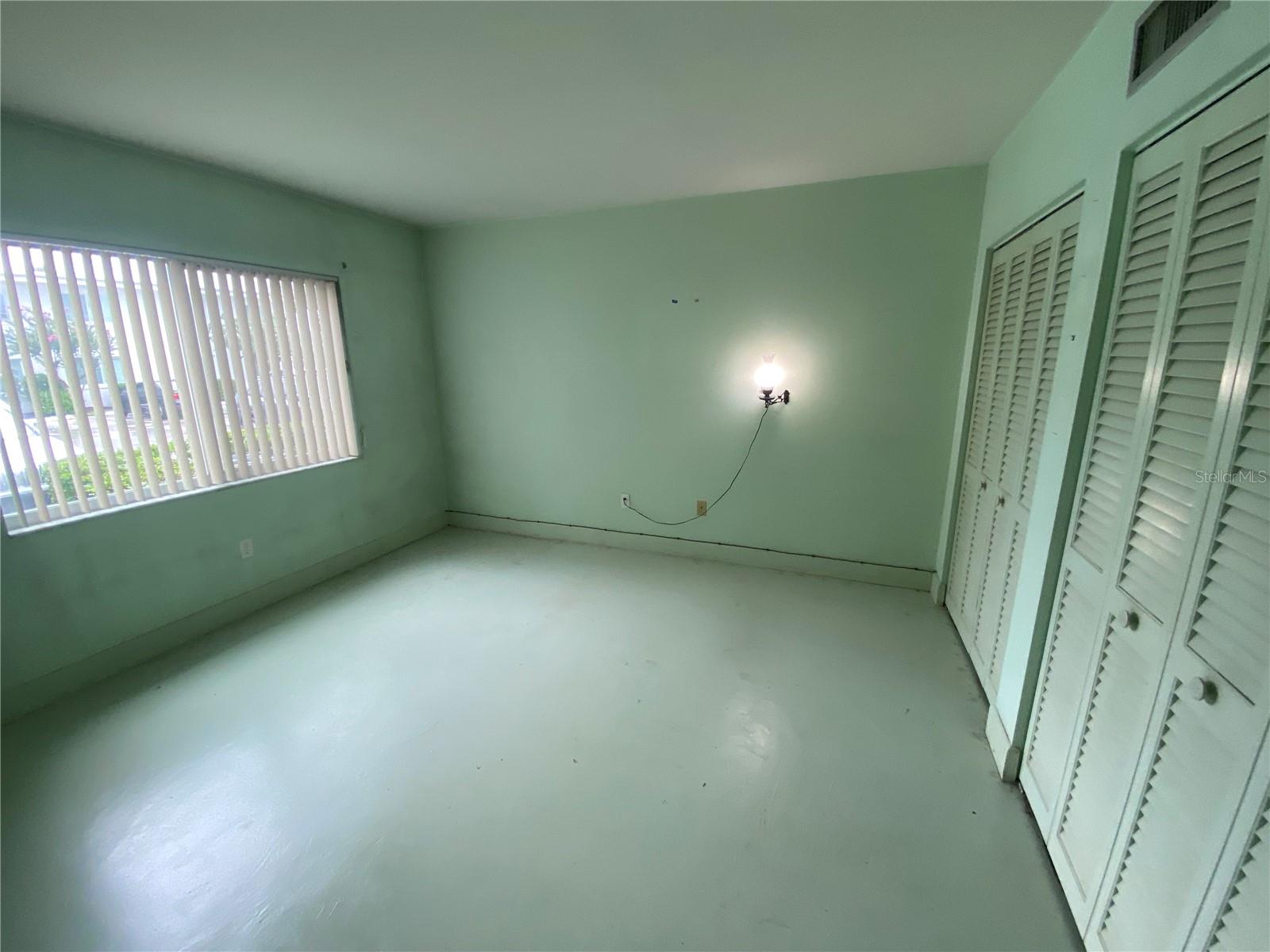 LAKE MAITLAND TERRACE APTS - Residential