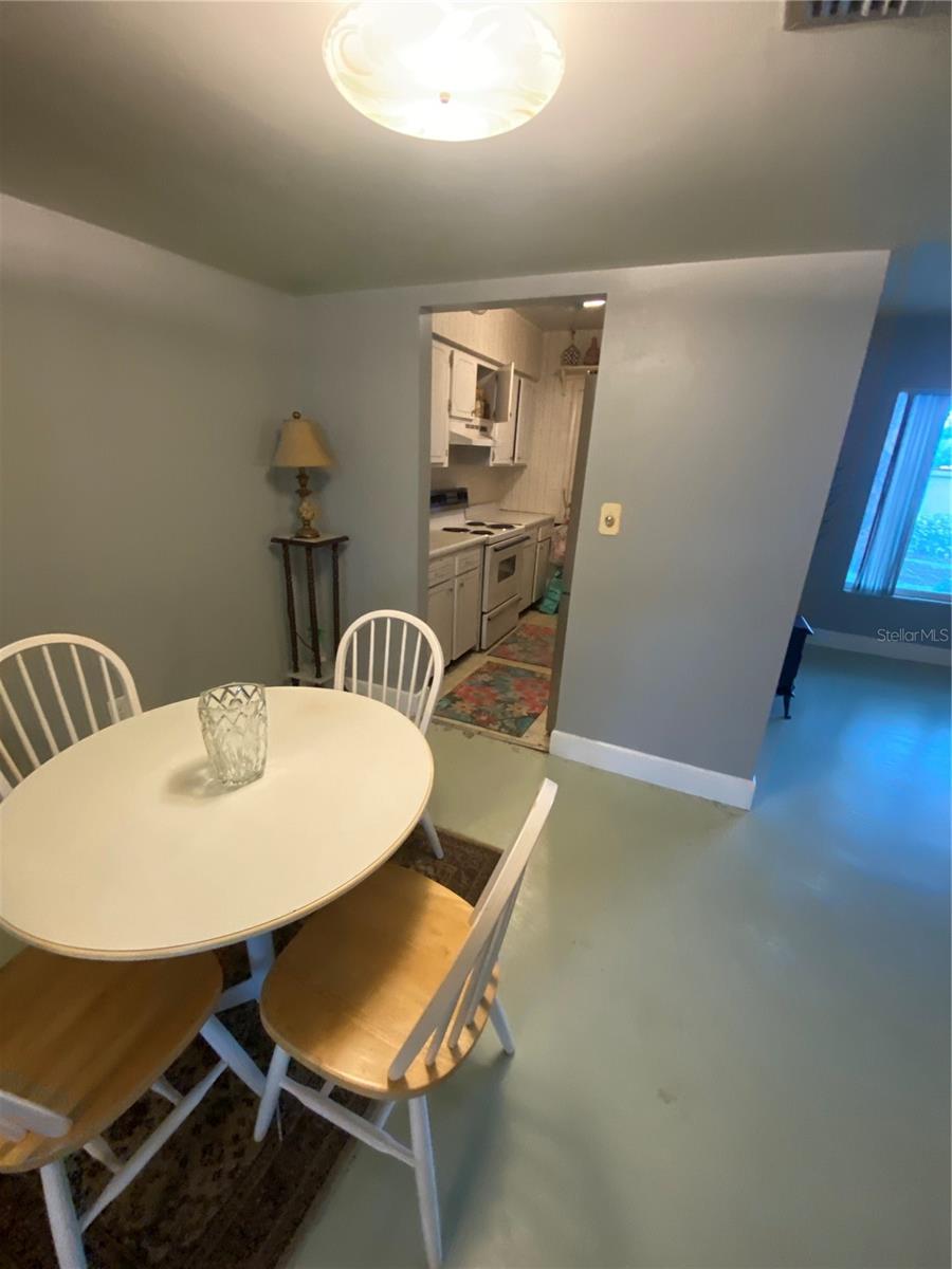 LAKE MAITLAND TERRACE APTS - Residential