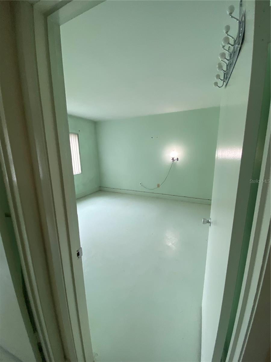LAKE MAITLAND TERRACE APTS - Residential