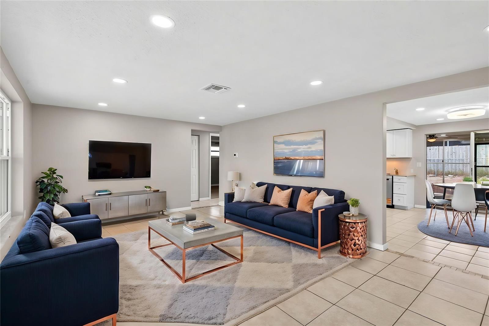 EMBASSY HILLS - Residential