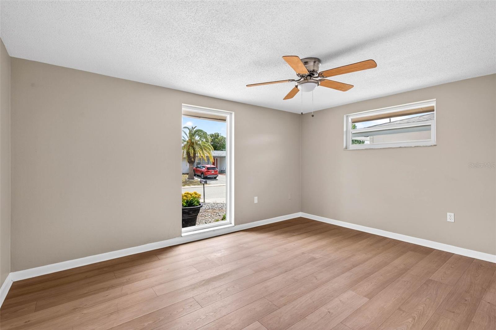 EMBASSY HILLS - Residential