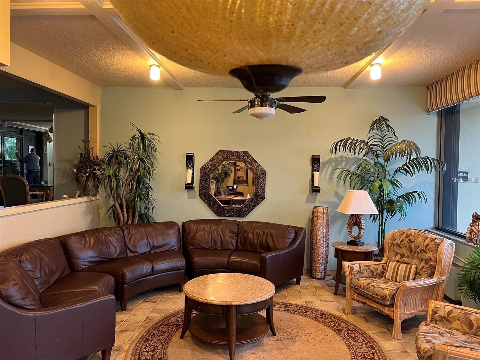 WEST COVE - Residential