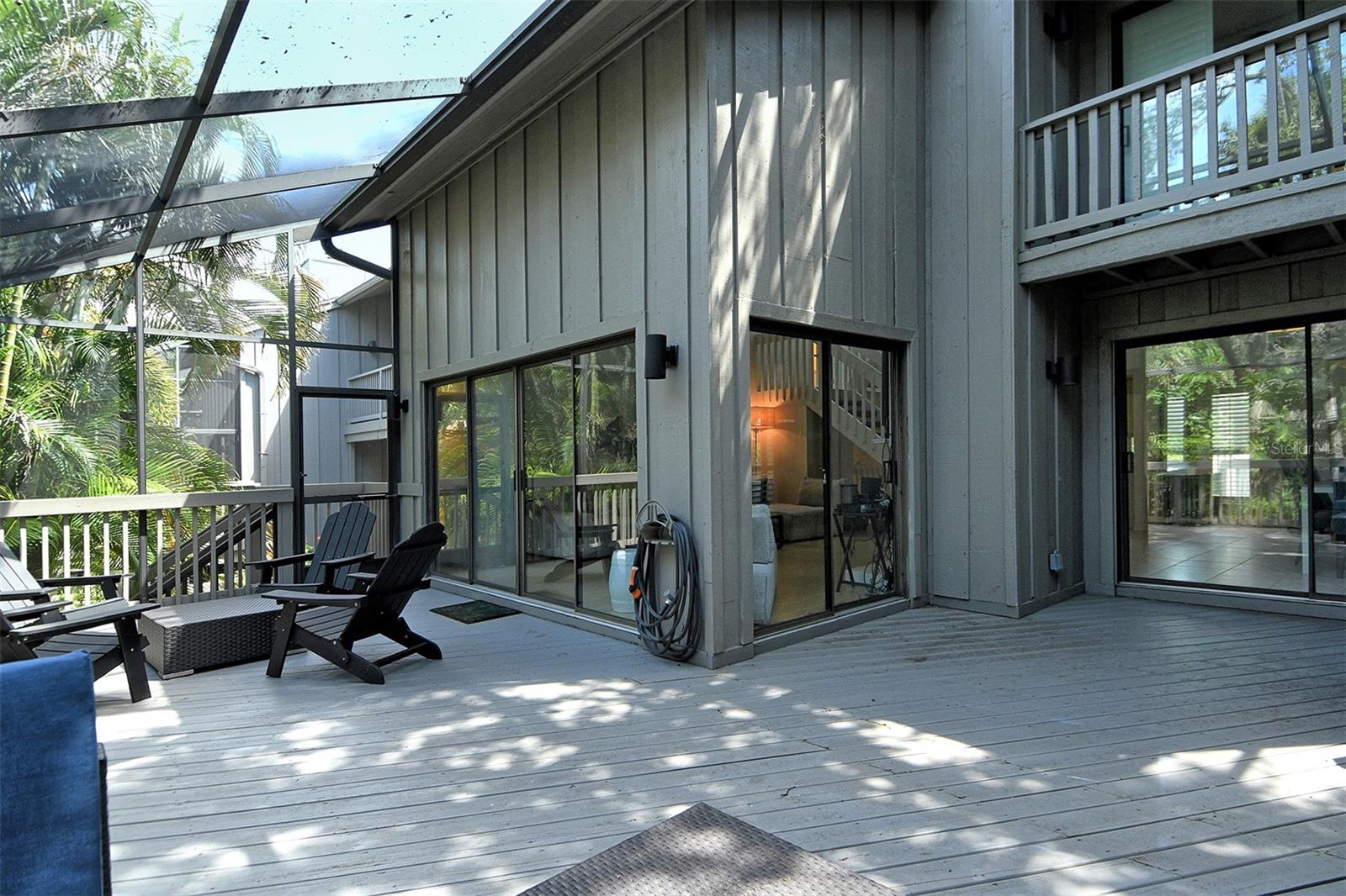 LANDINGS TREEHOUSE - Residential