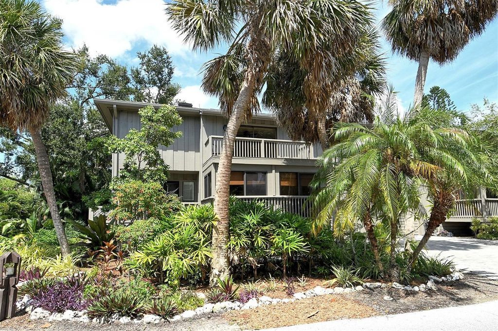Photo of 1473 Landings Circle #44, Sarasota, FL 34231 (MLS # A4662144)