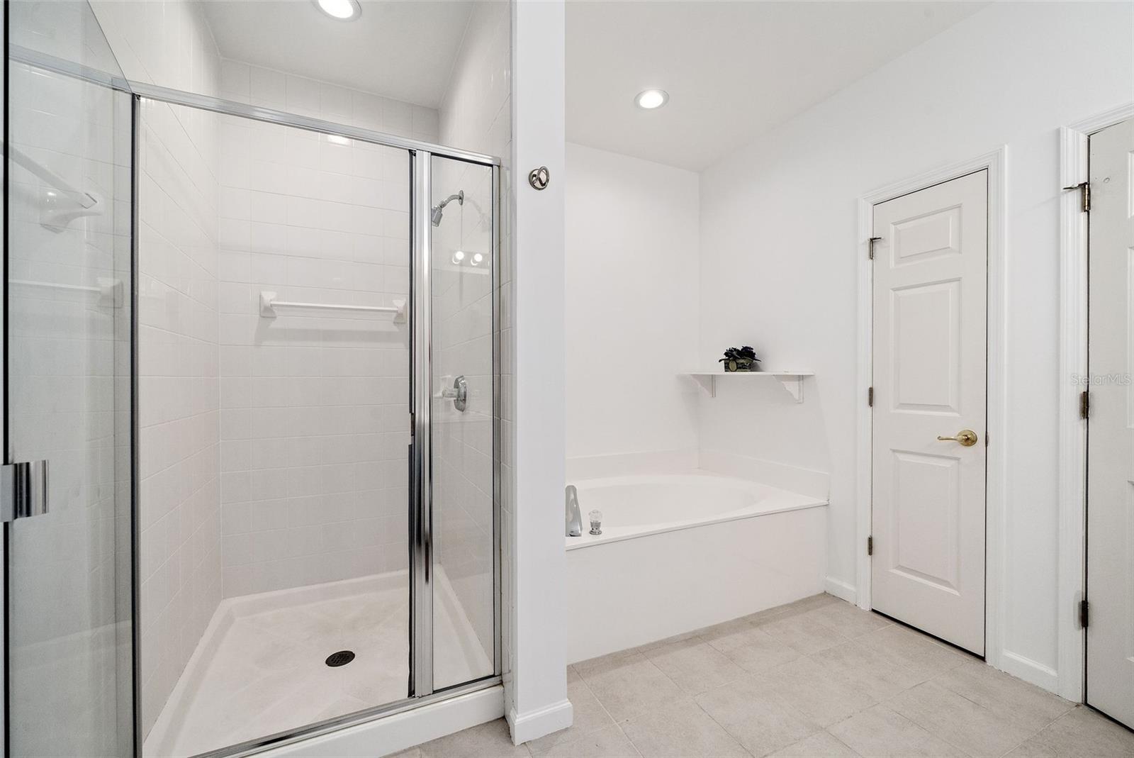 SPRING PARK TOWNHOMES OF SOUTH VILLAGE - Residential