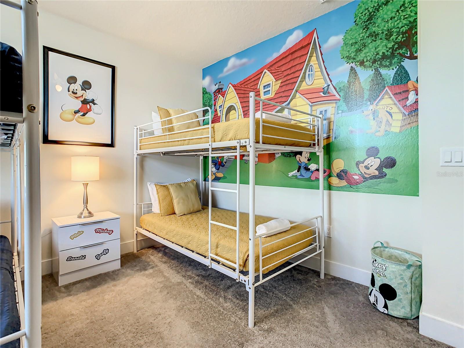 HIDDEN FOREST AT SILVER CREEK - Residential