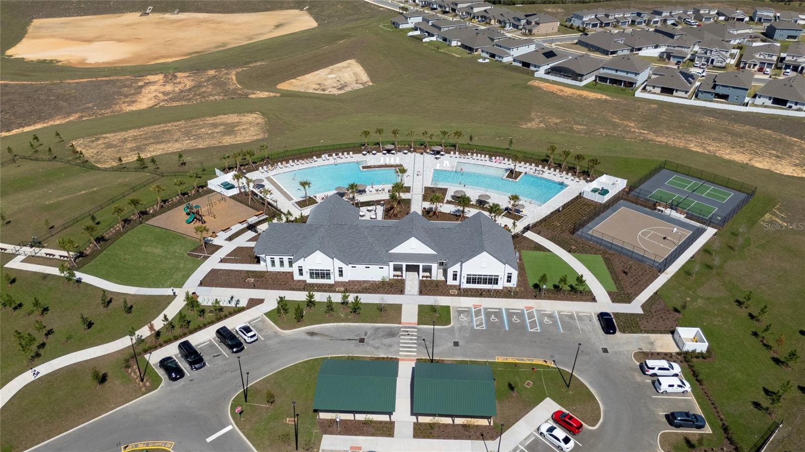 VILLAGES/MINNEOLA HILLS PH 4 - Residential