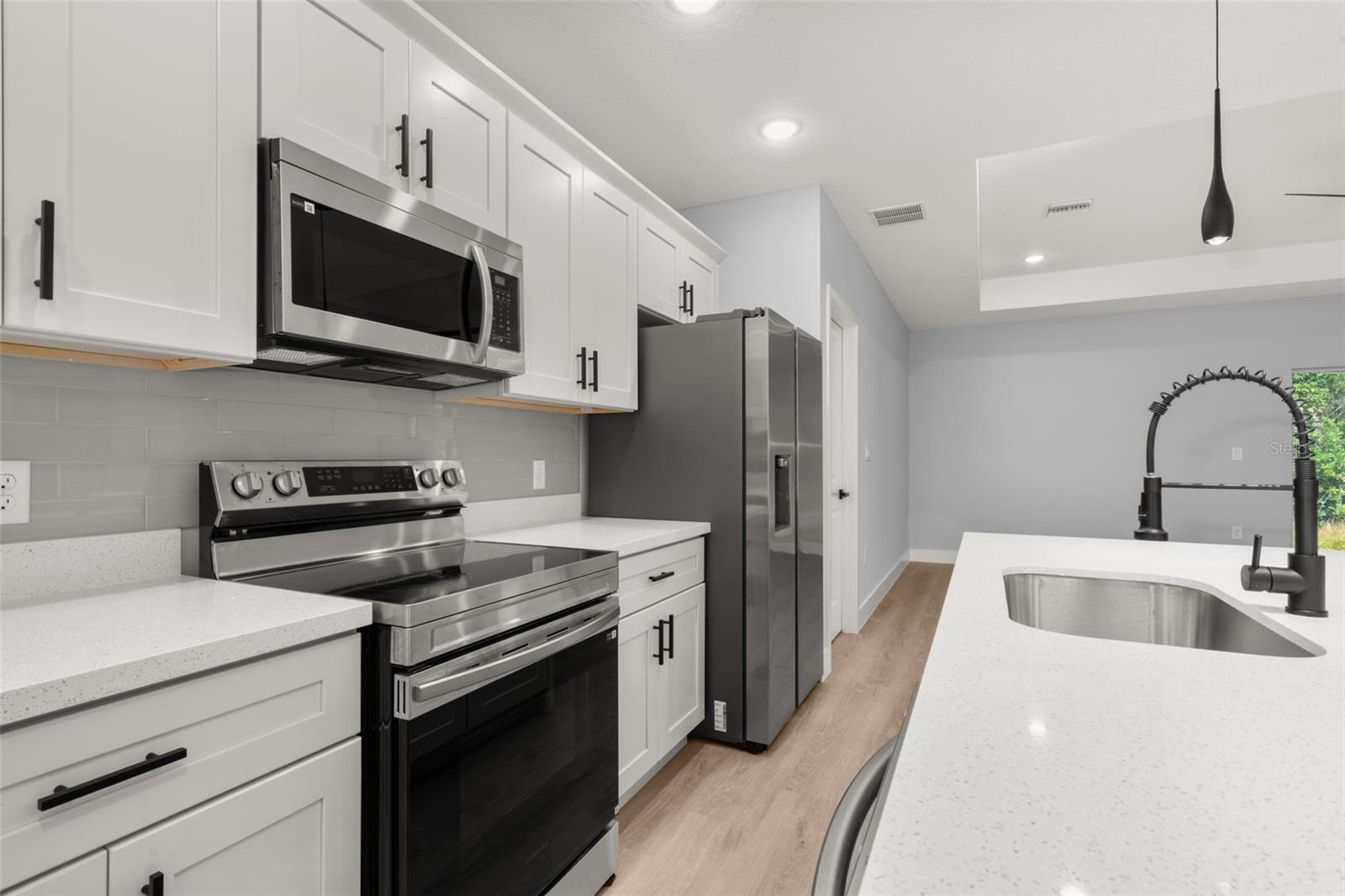 SUN N LAKE - Residential