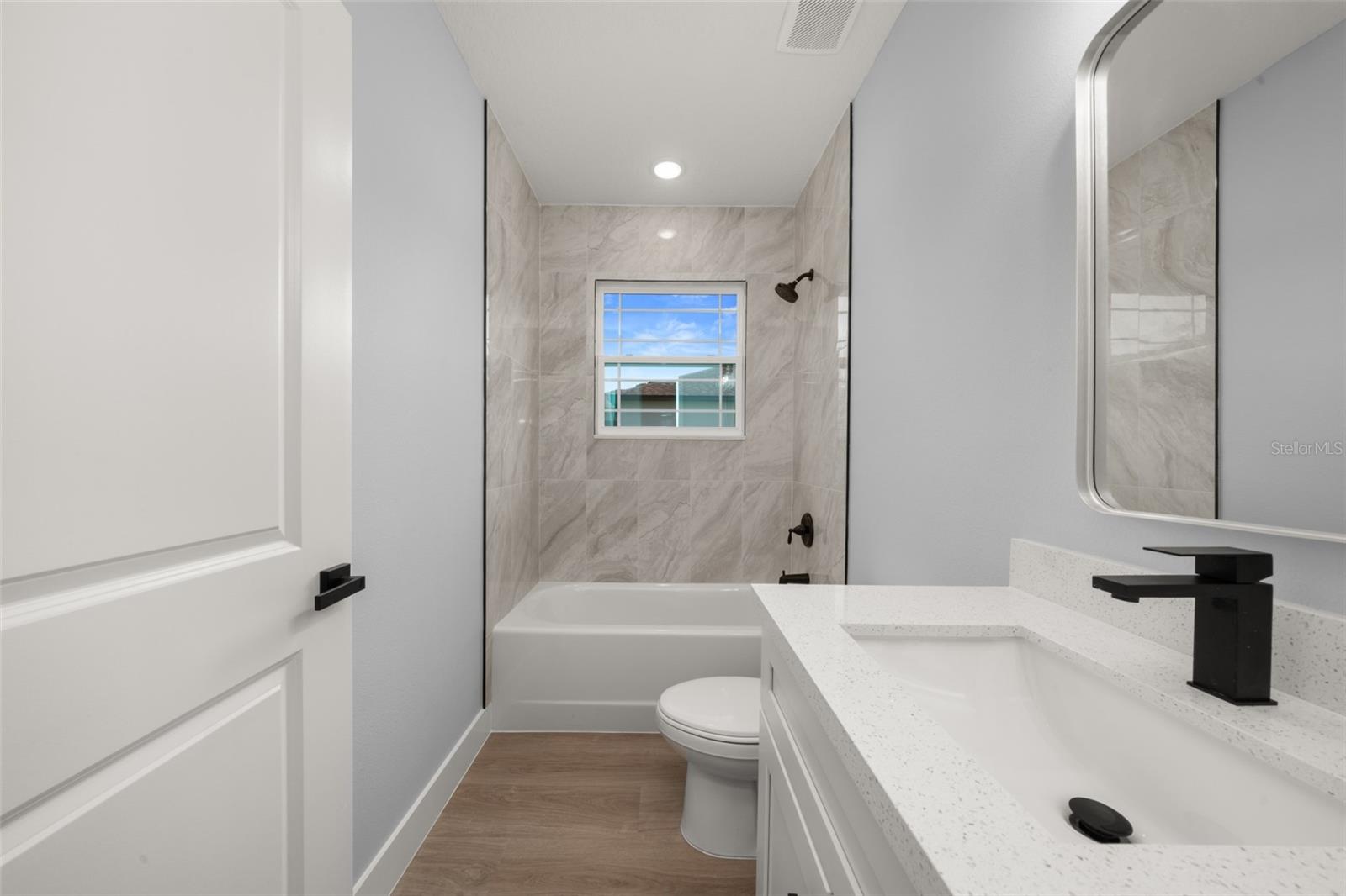 SUN N LAKE - Residential