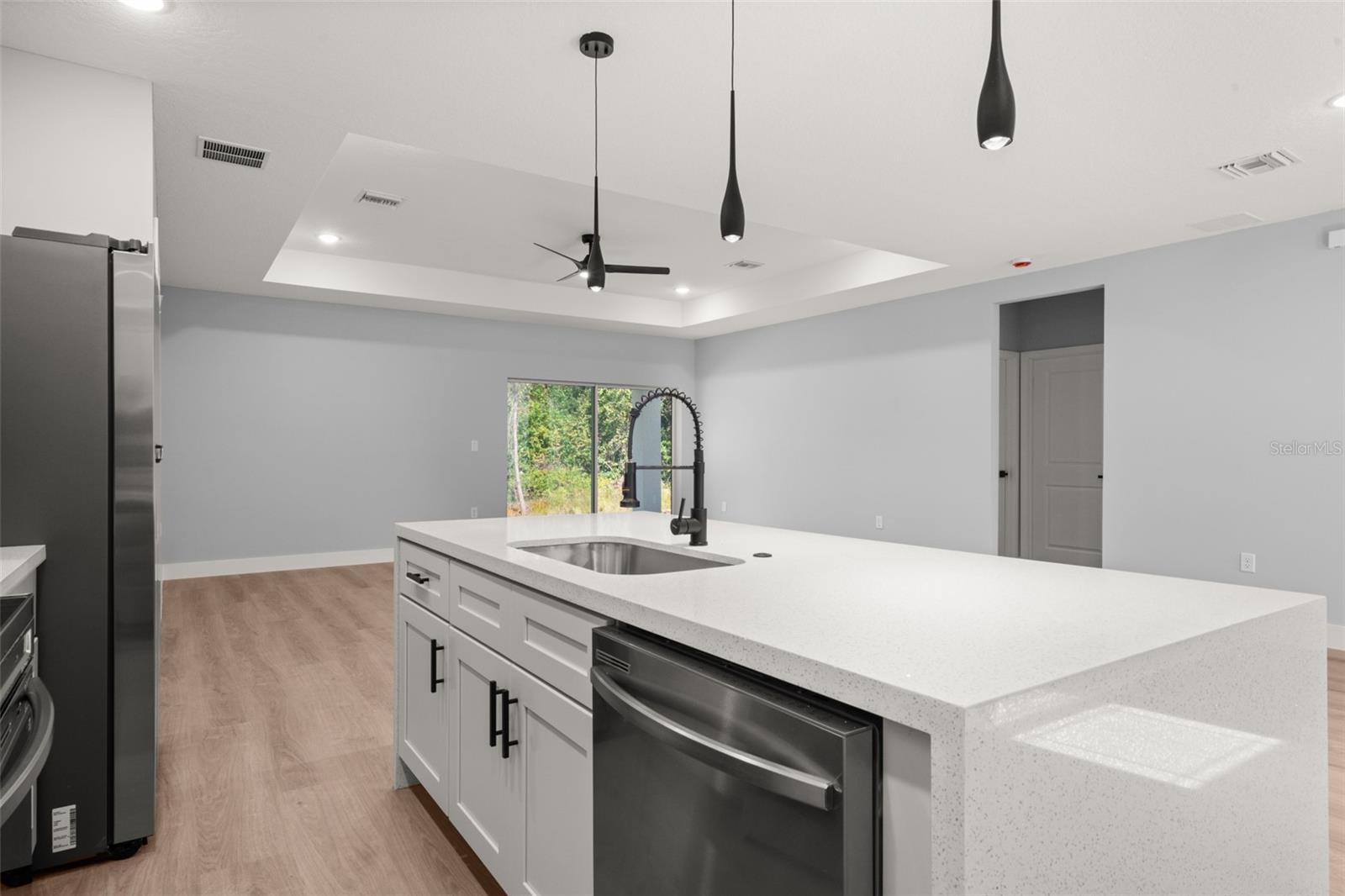 SUN N LAKE - Residential