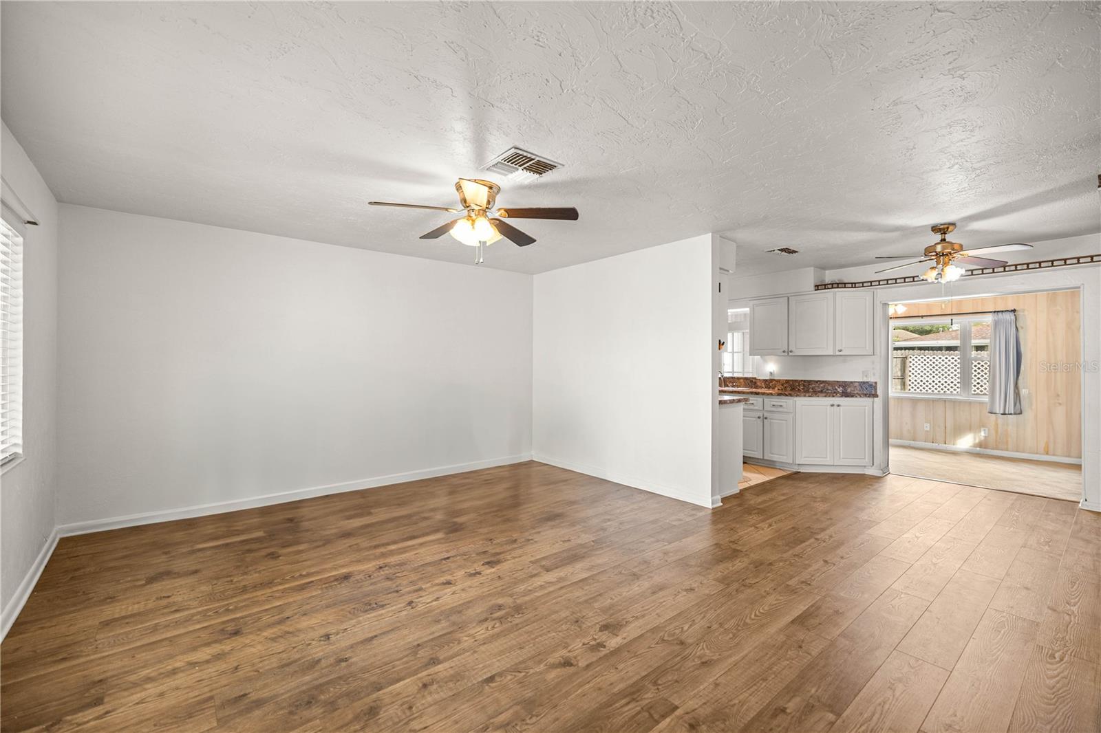 BEVERLY HILLS UNIT 06 SEC 03B - Residential
