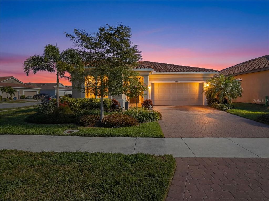 Photo of 20414 Minuet Place, Venice, FL 34293 (MLS # N6142360)