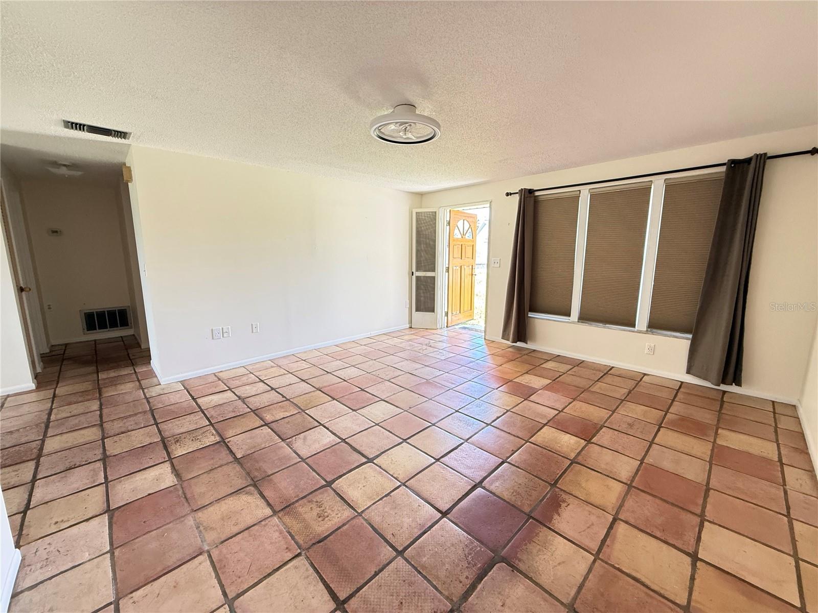 BAY ACRES - RESUB - Residential Lease