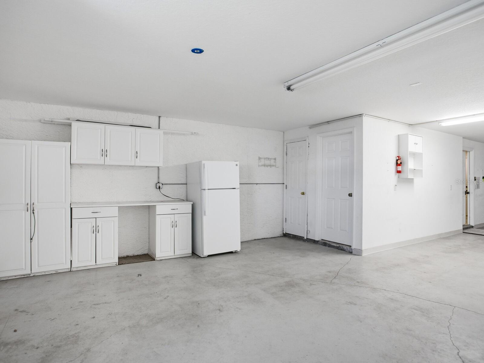 TIERRA SHORES TWNHMS - Residential