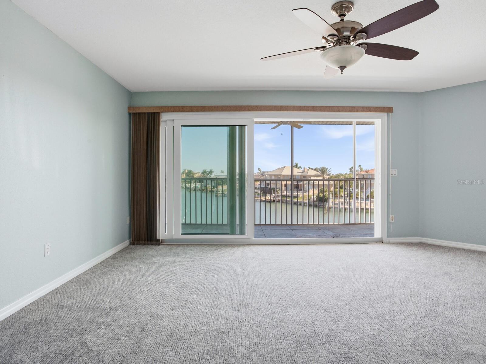 TIERRA SHORES TWNHMS - Residential