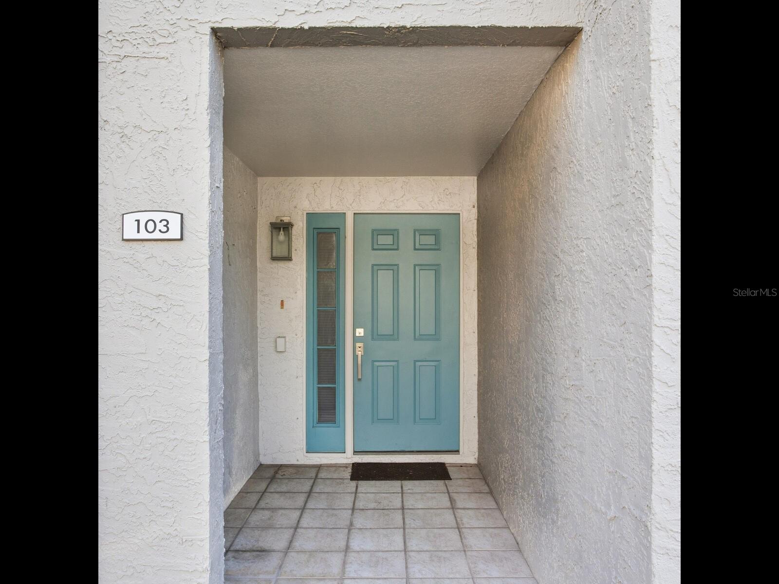 TIERRA SHORES TWNHMS - Residential