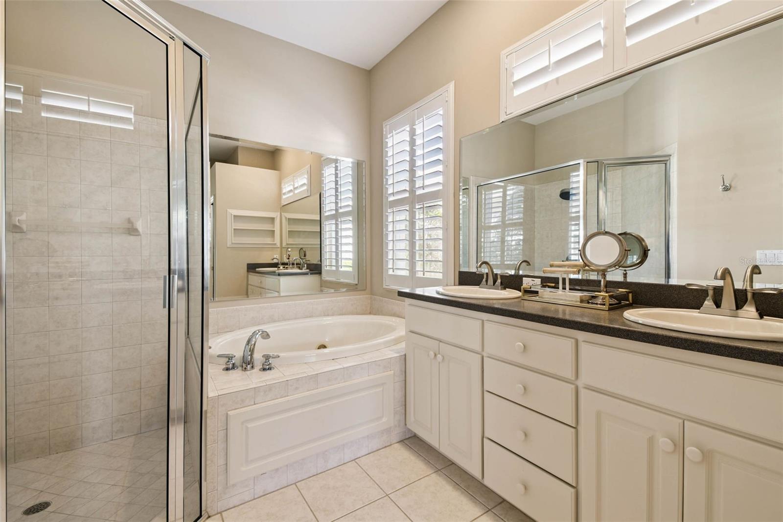 TURNBERRY - Residential