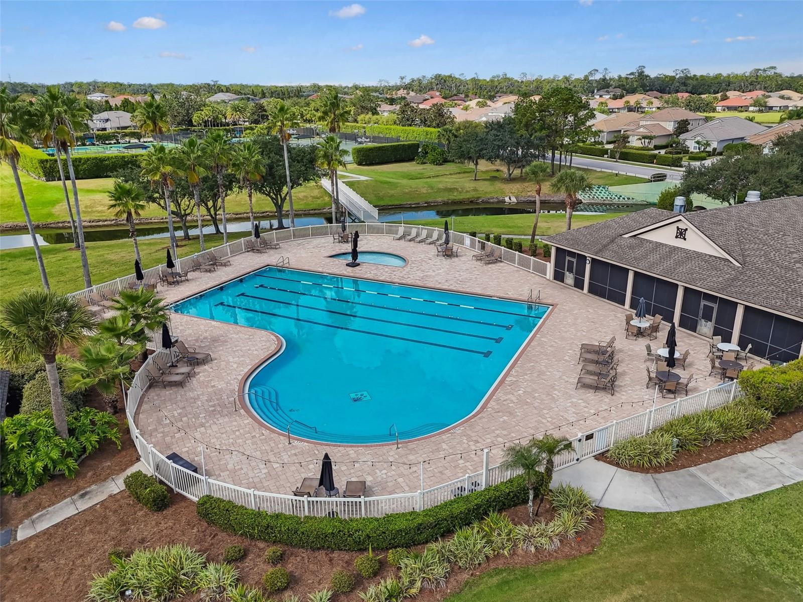 TURNBERRY - Residential